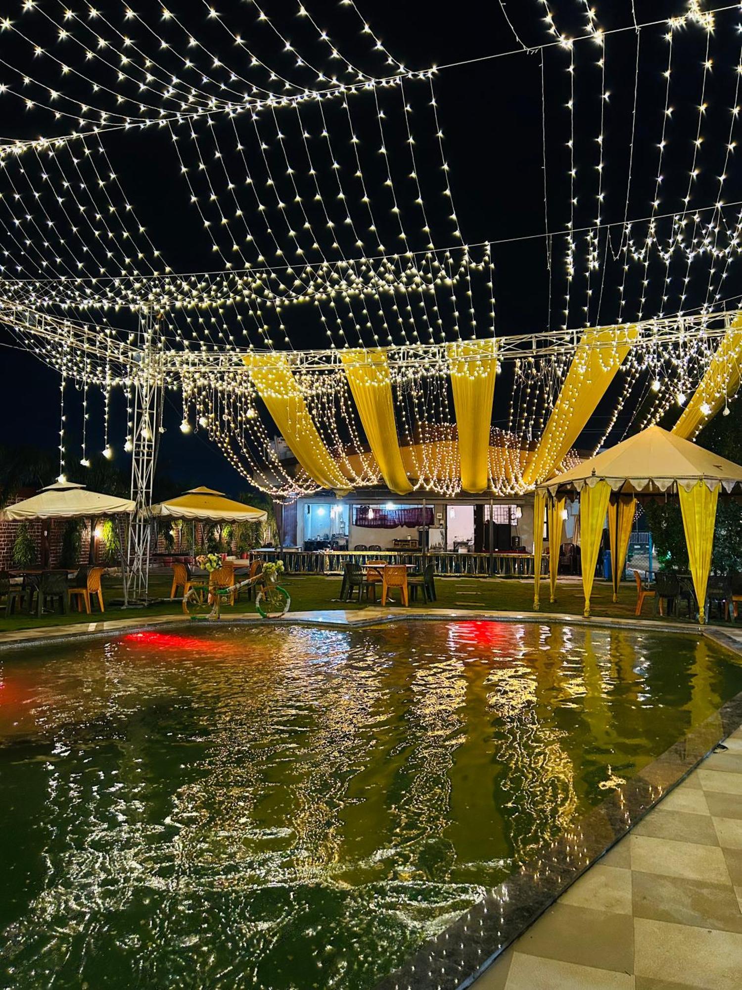 Krishnam Resort Jabalpur Esterno foto